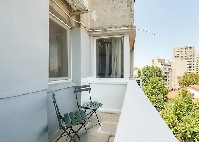 Apartament Stylish Monochrome Calea Victoriei