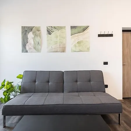 Appartement Stylish Monochrome Calea Victoriei Boekarest